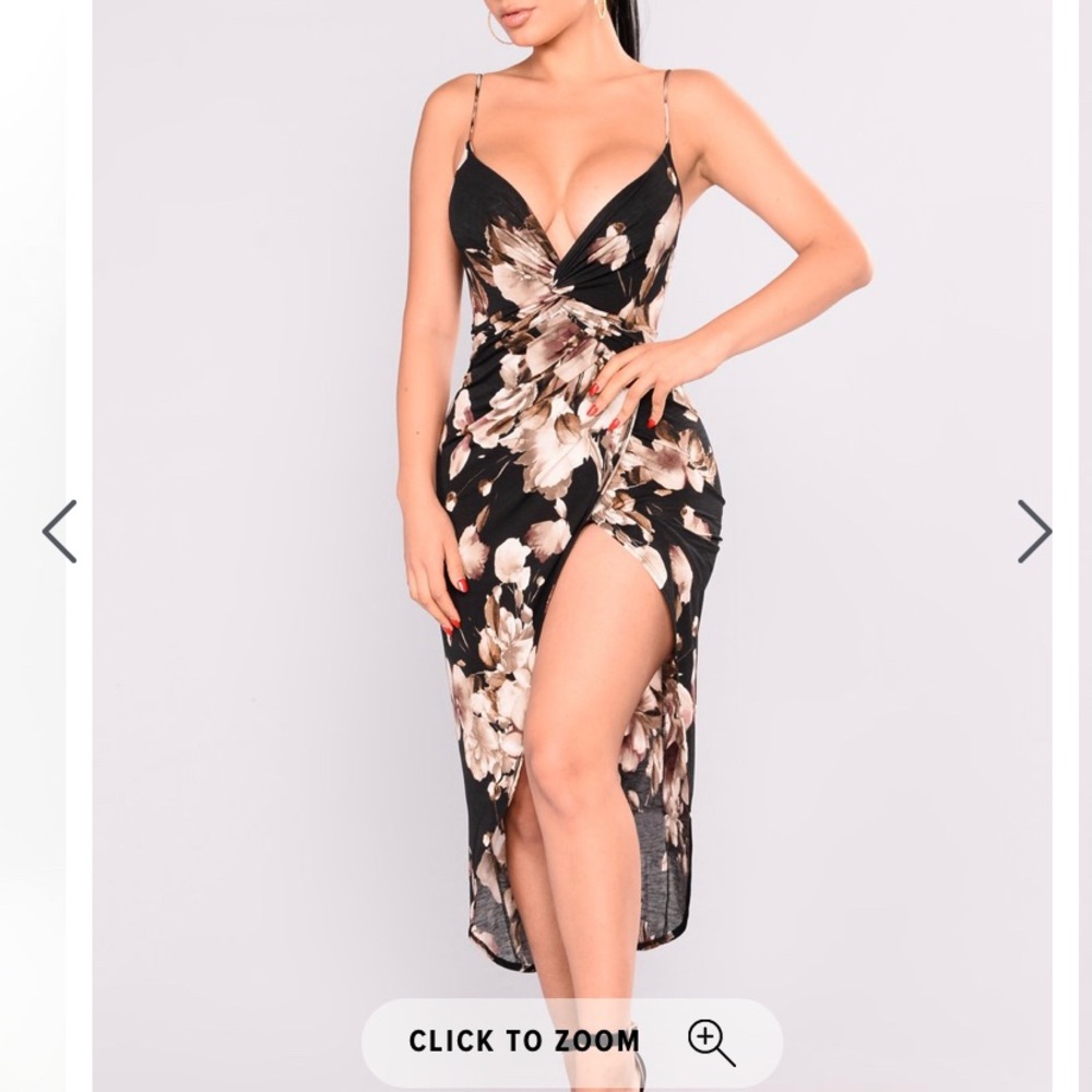 Fashion Nova 
Natural Beauty Floral Dress XS